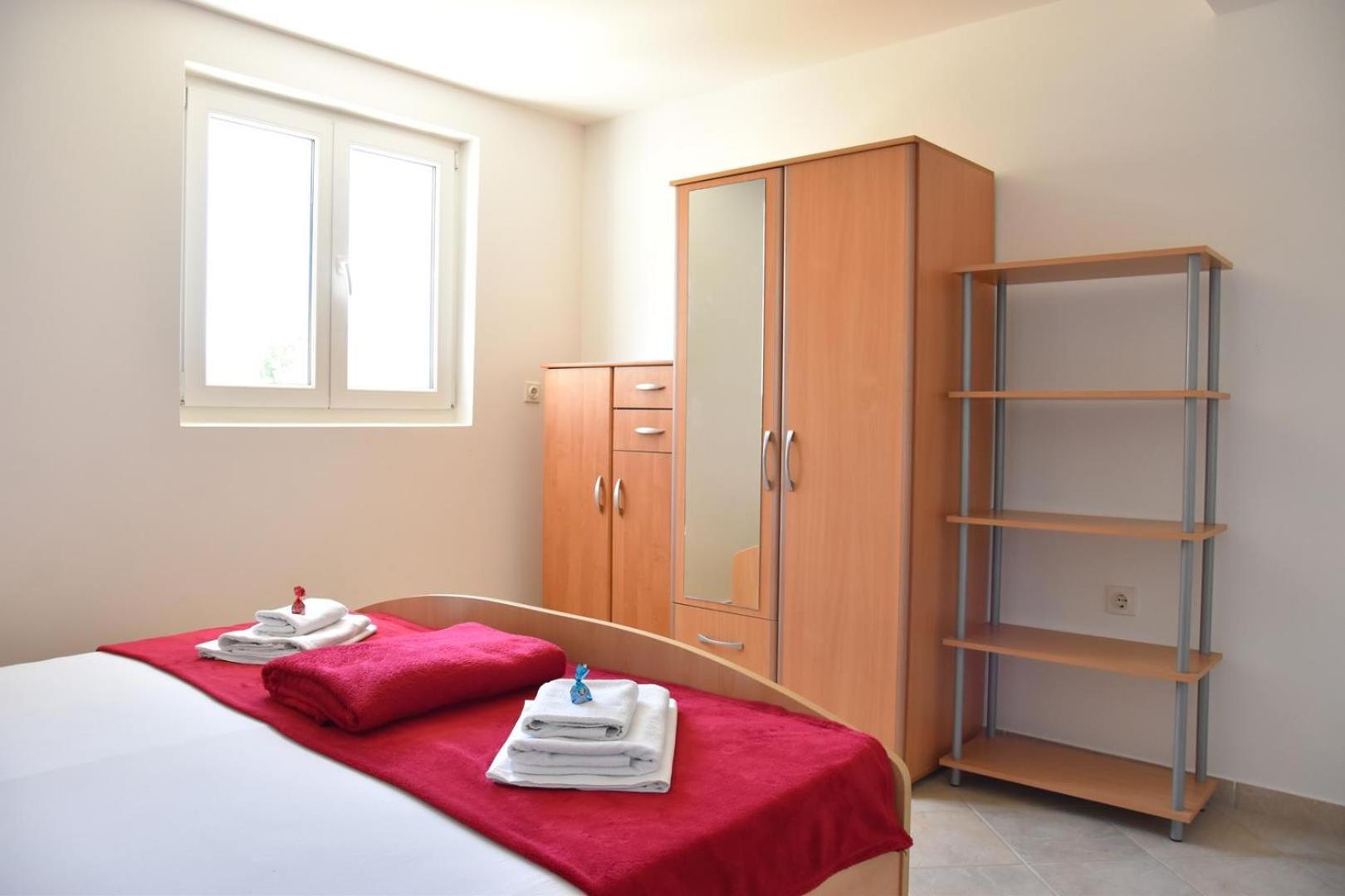 Villa Luger Eg Ražanj Kültér fotó
